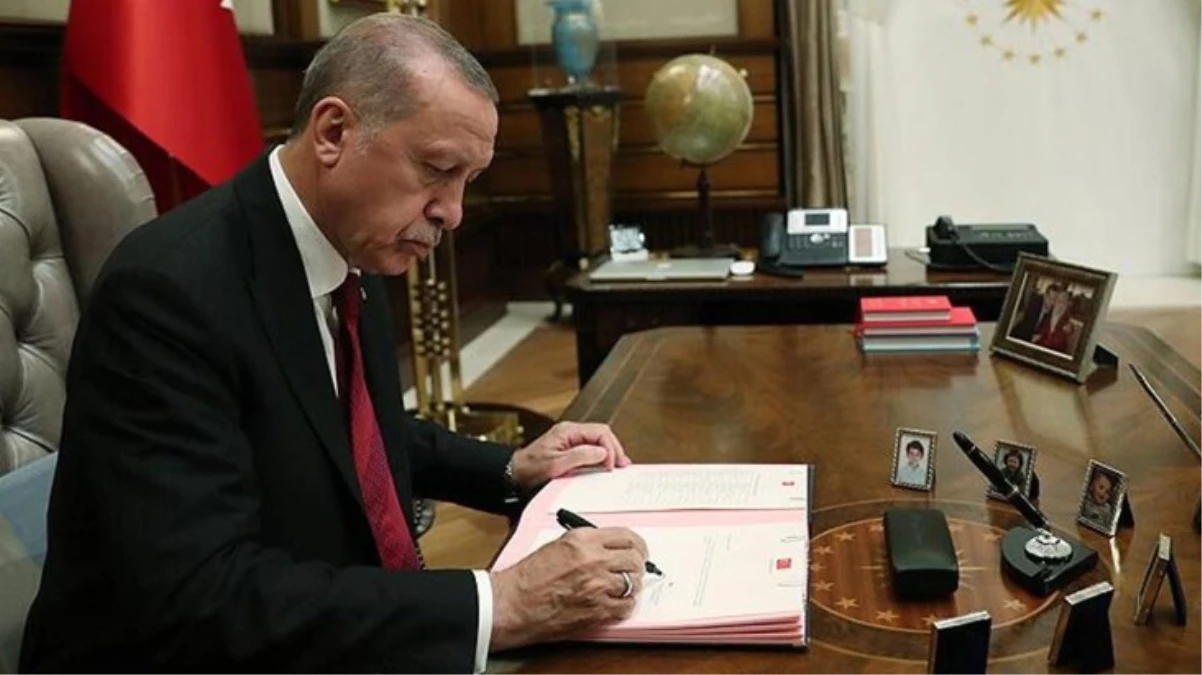 Cumhurbaşkanı Erdoğan imzaladı! 11 üniversiteye rektör ataması yapıldı, üst düzey bürokratlar görevden alındı